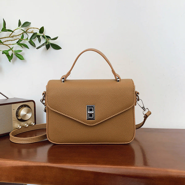 Everyday Commute Leather Messenger